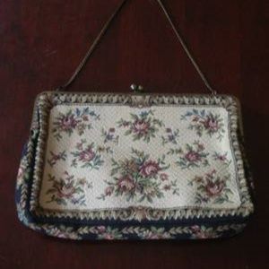 Sweet vintage tapestry handbag